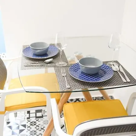 Matisse No11 - One Bedroom Center With Parking
