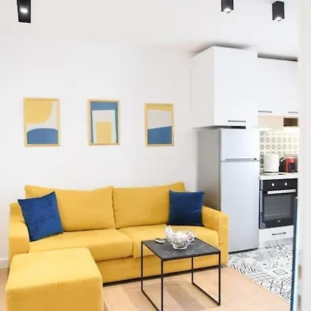 Appartement Matisse No11 - One Bedroom Center Tirana