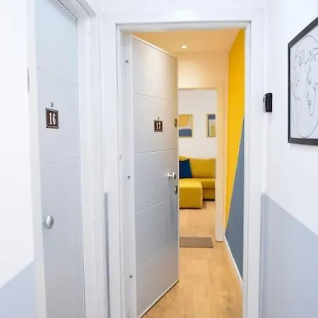 Center 11 - Way Apartamento *